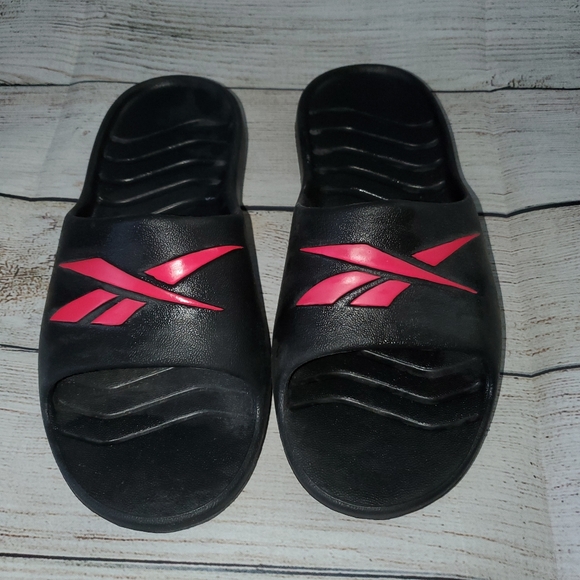 Reebok Unisex Sandal - Picture 1 of 4